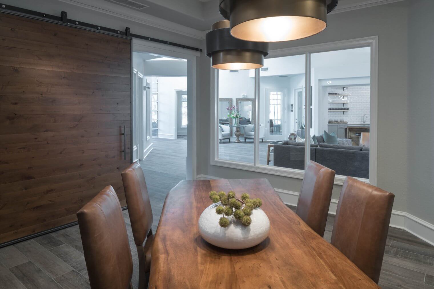 executive business center meeting space at mcdermott place apartments in plano tx